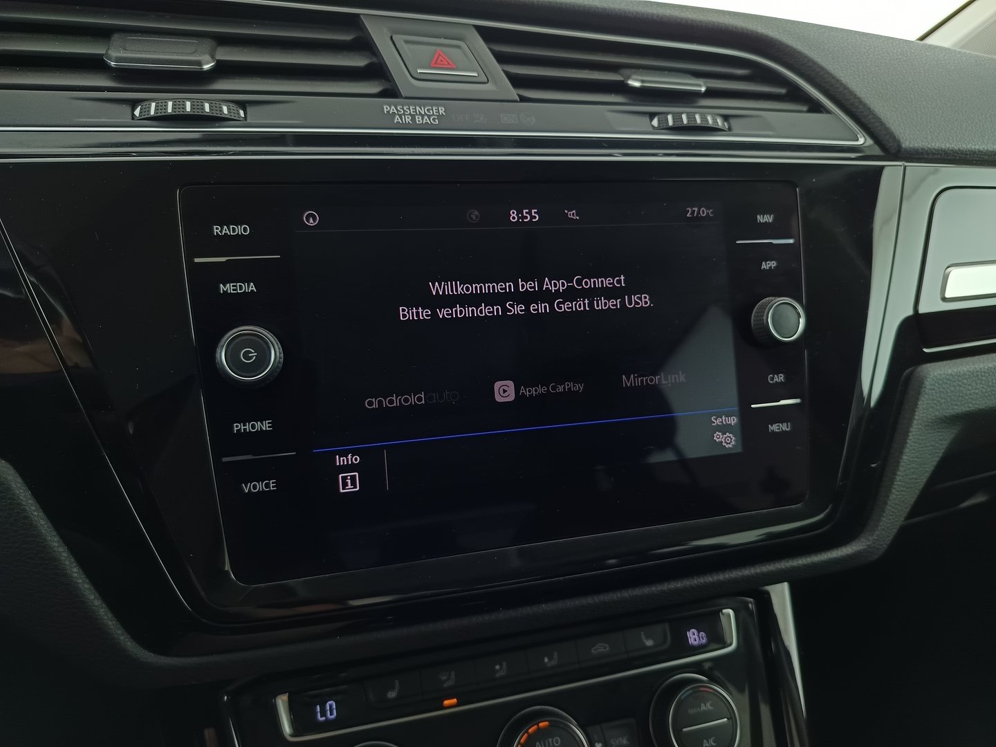 VW Touran Highline TSI DSG | Bild 22 von 36