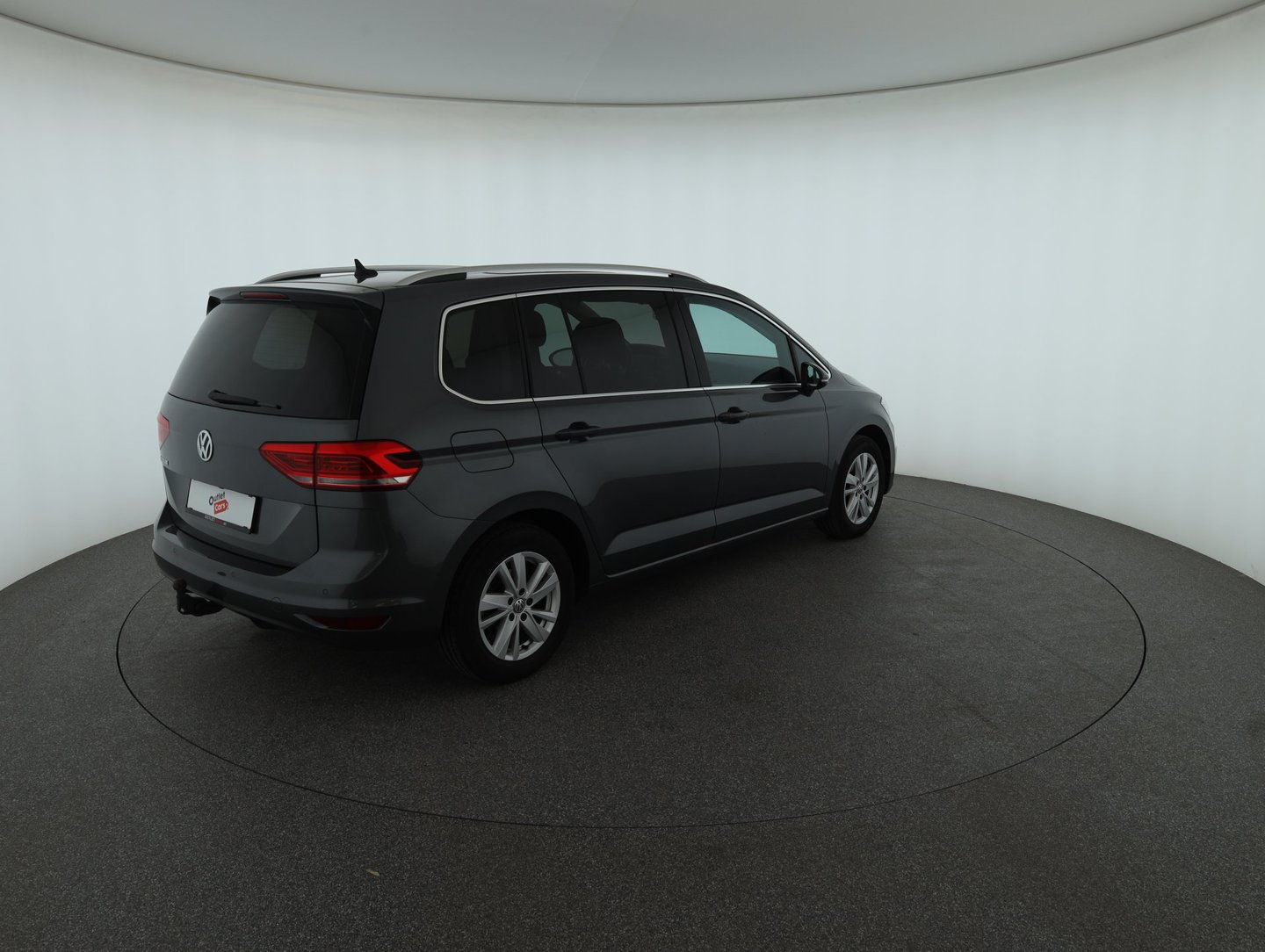 VW Touran Highline TSI DSG | Bild 5 von 36