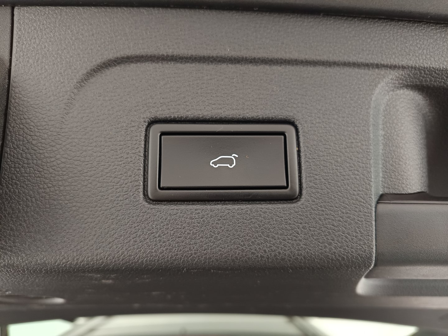 VW Touran Highline TSI DSG | Bild 32 von 36
