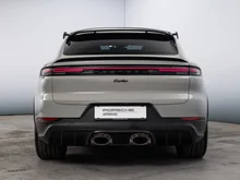 Porsche Cayenne Turbo E-Hybrid Coupé "GT-Paket" in kreide