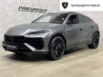 Lamborghini URUS SE