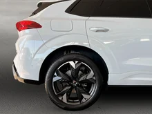 CUPRA Terramar 1.5 e-TSI 150 PS DSG in Nevada-Weiß Metallic