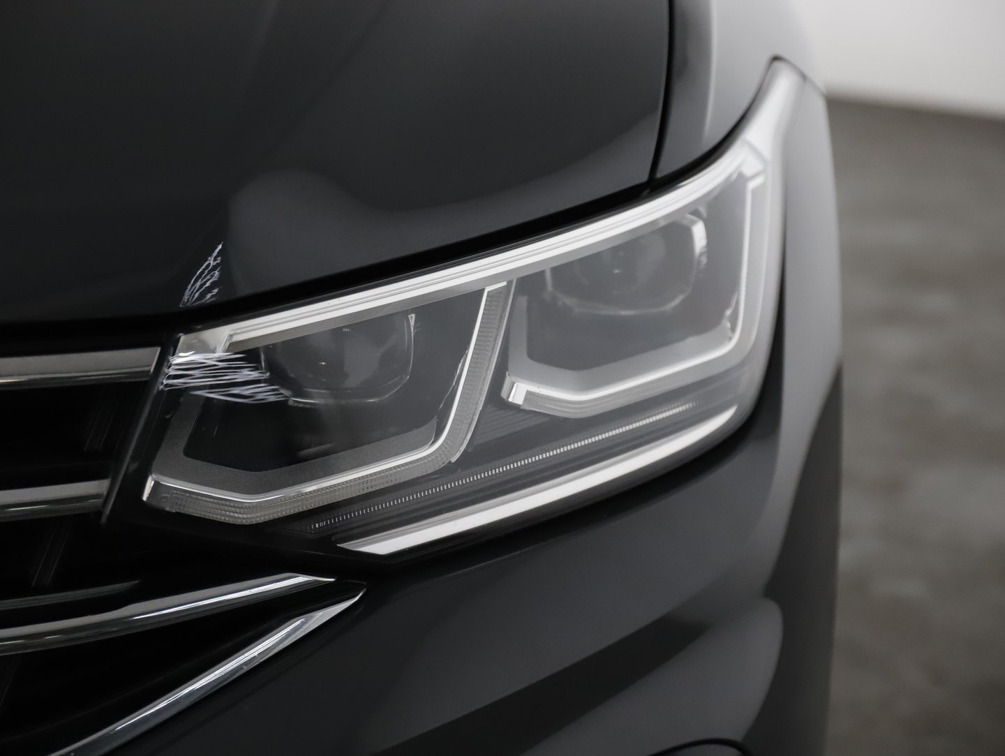 VW Tiguan Elegance TDI DSG | Bild 28 von 30