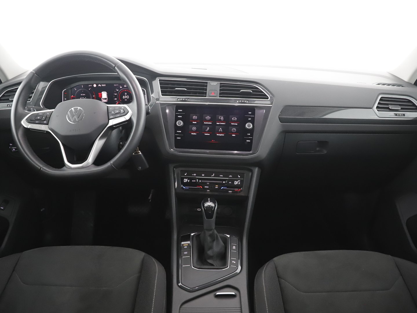 VW Tiguan Elegance TDI DSG | Bild 14 von 30
