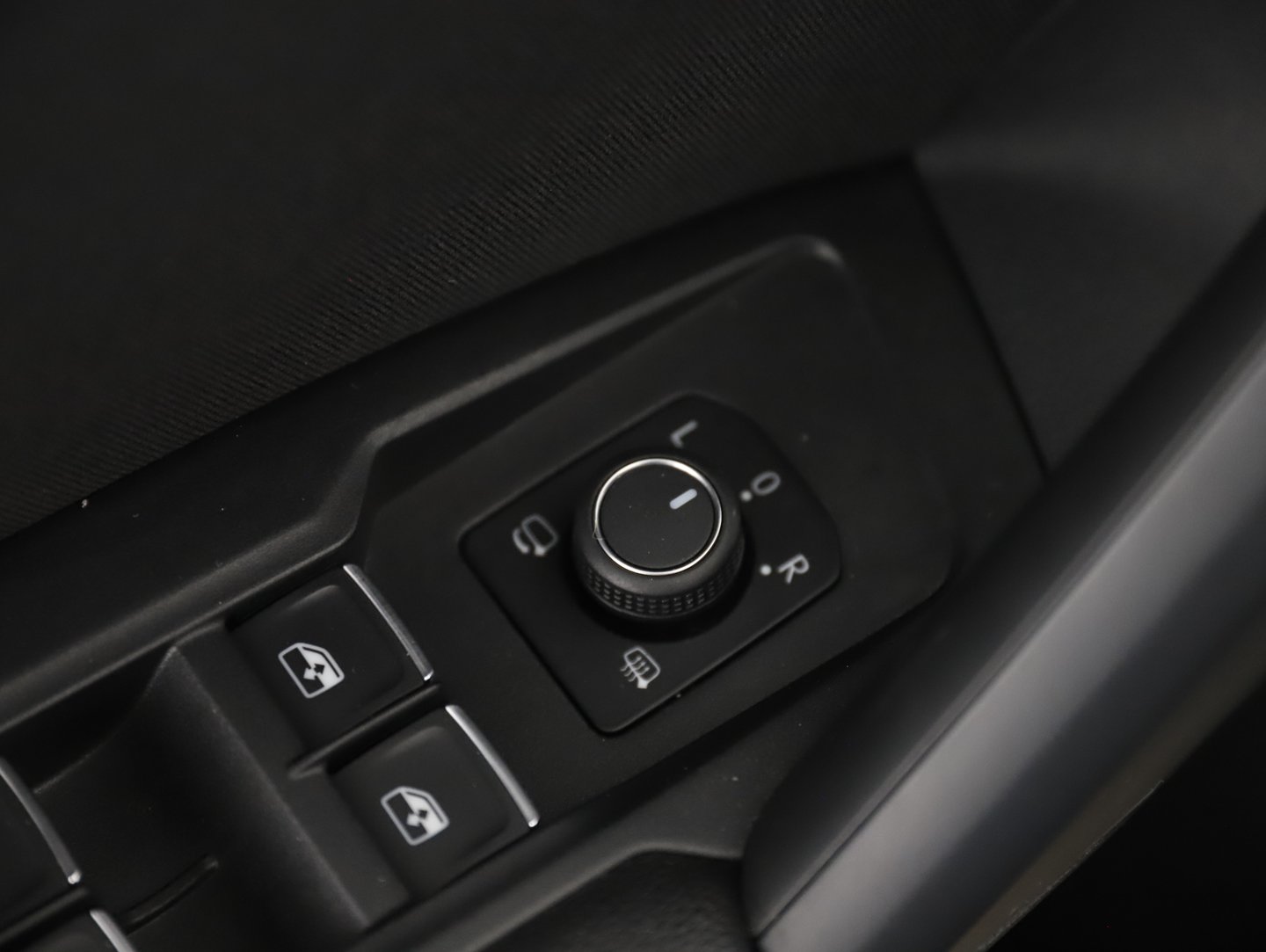 VW Tiguan Elegance TDI DSG | Bild 11 von 30