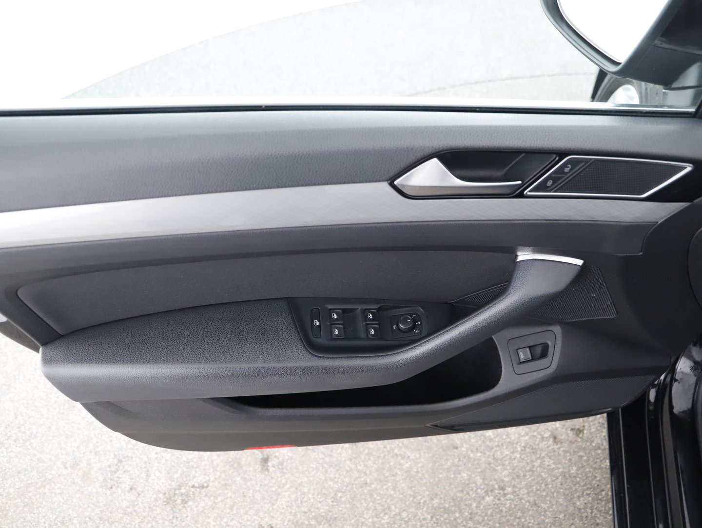 VW Passat Variant Business TDI DSG | Bild 5 von 24
