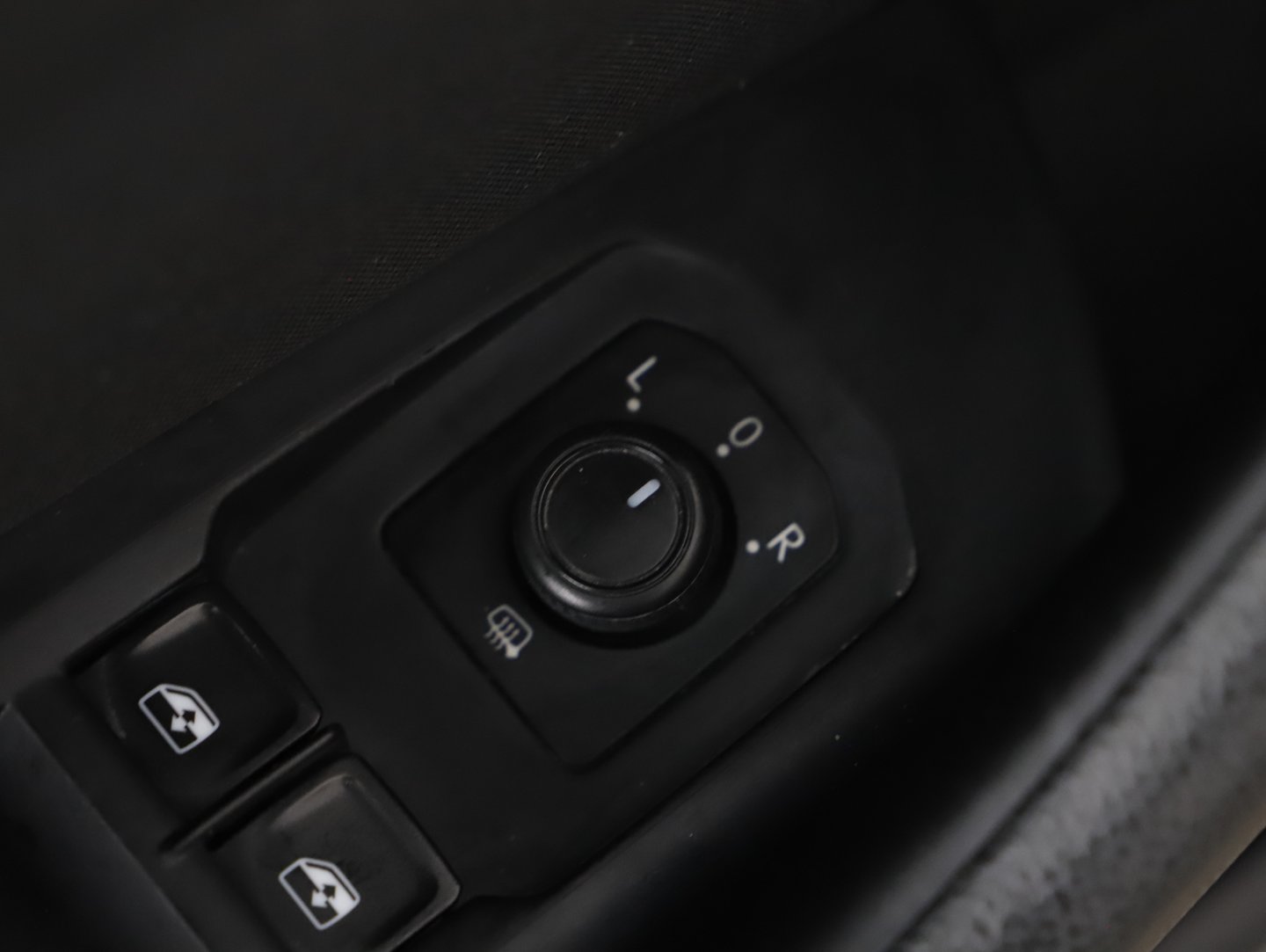 VW Passat Variant Business TDI DSG | Bild 6 von 24