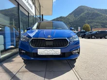 Škoda Fabia Essence in K4 Energy-Blau