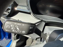 Škoda Fabia Essence in K4 Energy-Blau