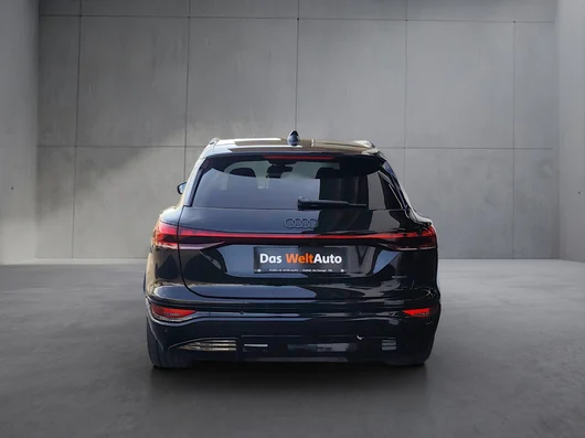 Bild eines Audi Q6 e-tron quattro