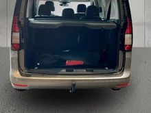VW Caddy Life Maxi eHybrid 110 kW in Mojave Beige Metallic
