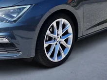 SEAT Leon Kombi FR TSI ACT in Magnet-Grau Metallic