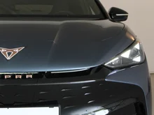CUPRA Tavascan 210kW/286PS in Tavascan-Blau Metallic