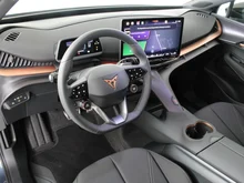 CUPRA Tavascan 210kW/286PS in Tavascan-Blau Metallic