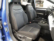 SEAT Ibiza FR Austria 1.0 TSI in Saphir-Blau Metall.