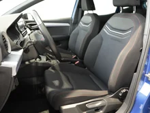 SEAT Ibiza FR Austria 1.0 TSI in Saphir-Blau Metall.