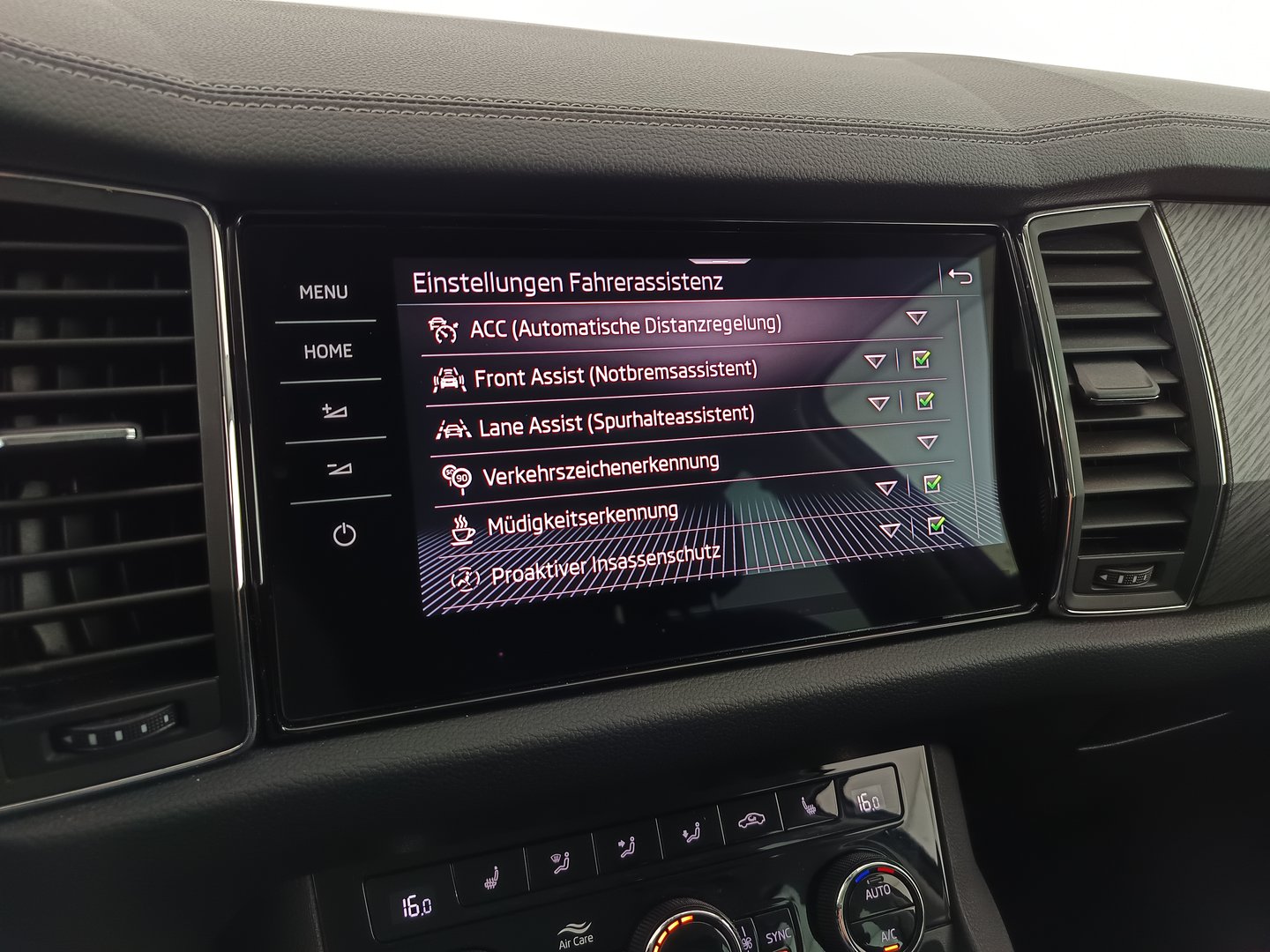Škoda KODIAQ Style TDI DSG | Bild 15 von 27