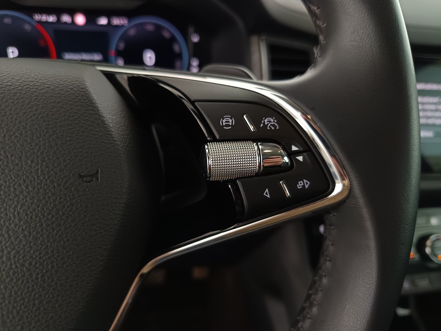 Škoda KODIAQ Style TDI DSG | Bild 9 von 27