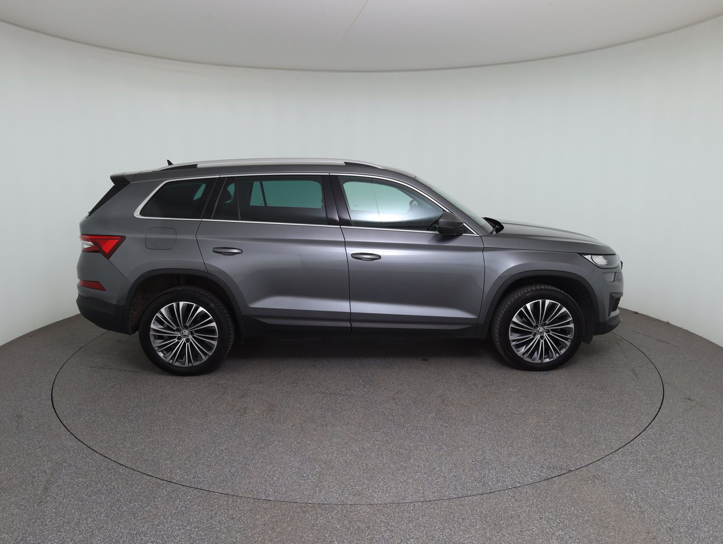 Škoda KODIAQ Style TDI DSG | Bild 4 von 36