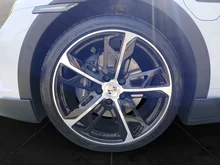 Thumbnail-Foto von Fahrzeug