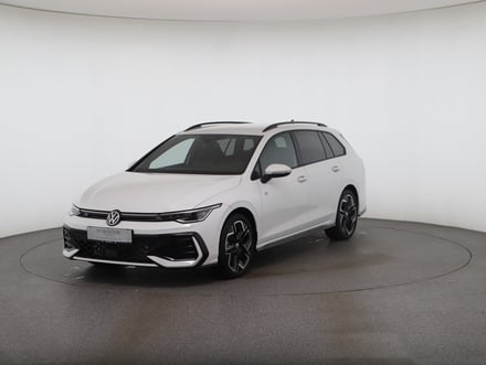 VW Golf Variant R-Line mHeV DSG