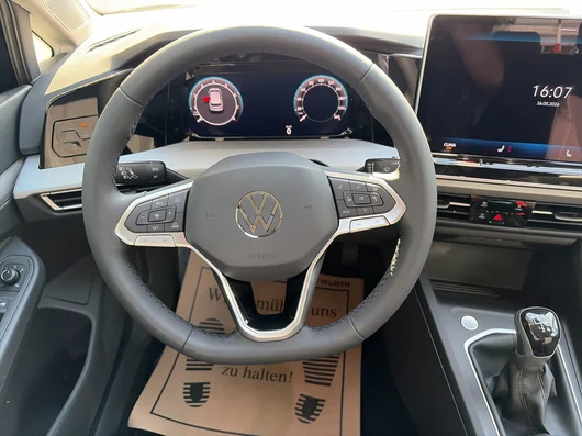 Bild eines VW Golf Rabbit TSI