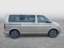 VW Multivan Comfortline TDI 4MOTION in Mojave Beige Metallic