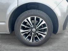 VW Multivan Comfortline TDI 4MOTION in Mojave Beige Metallic