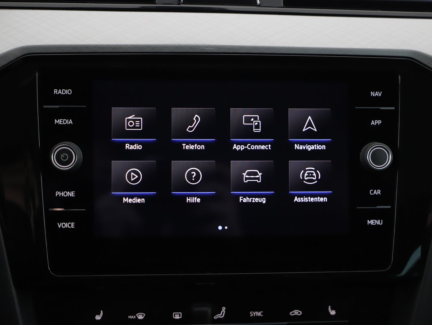 VW Passat Variant Business TDI DSG | Bild 16 von 23