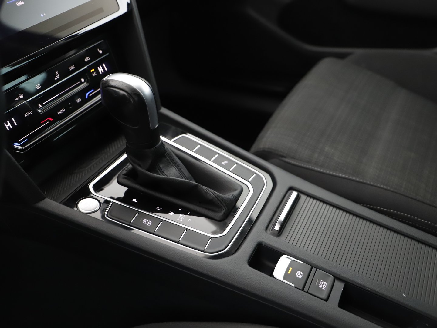 VW Passat Variant Business TDI DSG | Bild 12 von 23