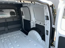 VW Caddy Cargo TDI 4MOTION in Candyweiß