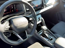 Škoda Karoq Sportline TSI DSG ACT in Black-Magic Perleffekt