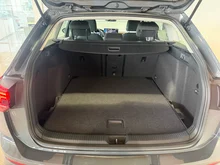VW Golf Variant Life mHeV DSG in B0 Delfingrau Metallic