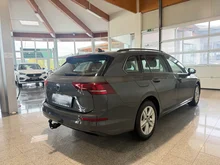 VW Golf Variant Life mHeV DSG in B0 Delfingrau Metallic