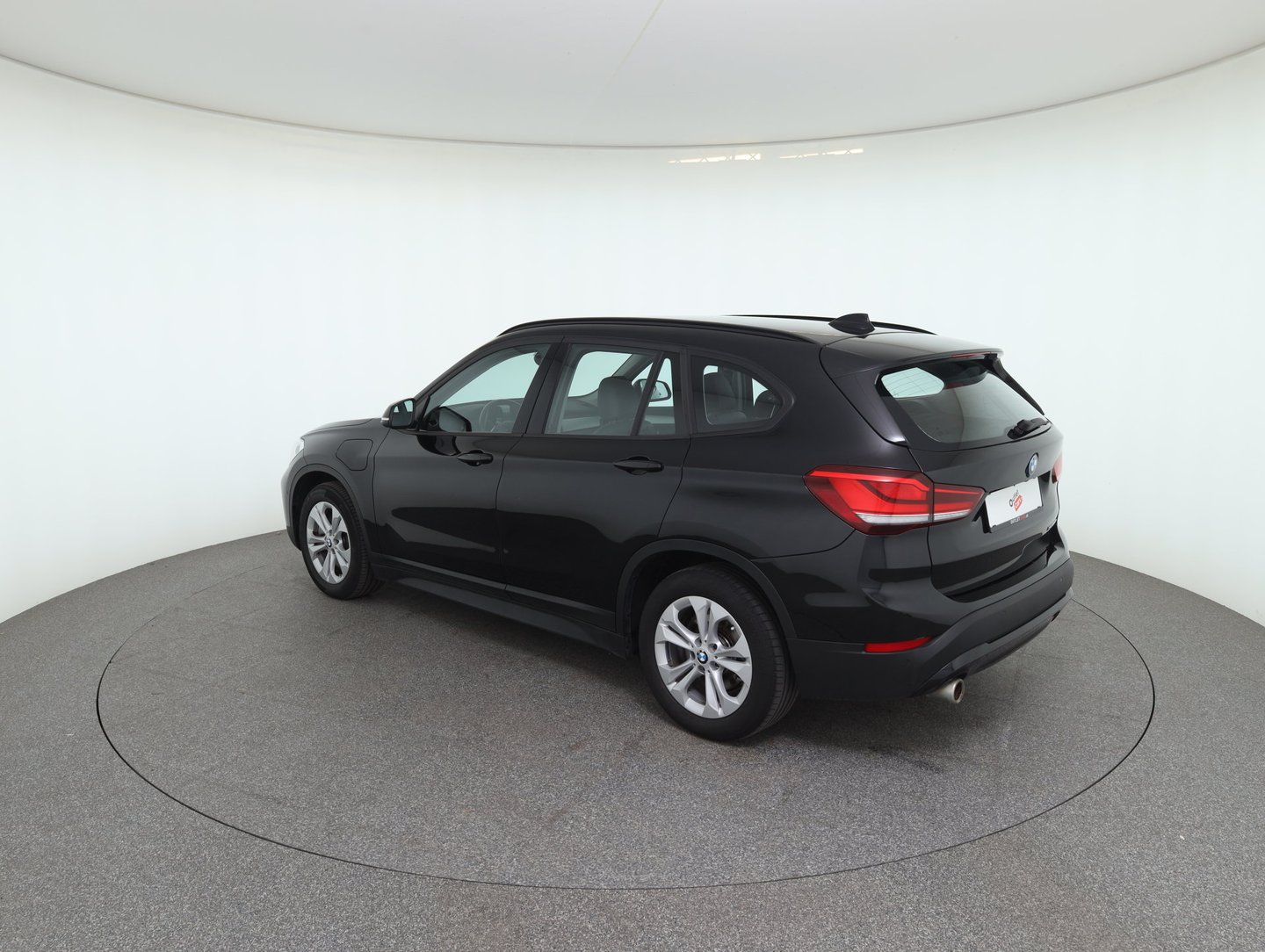 BMW X1 xDrive25e PHEV Aut. | Bild 7 von 29