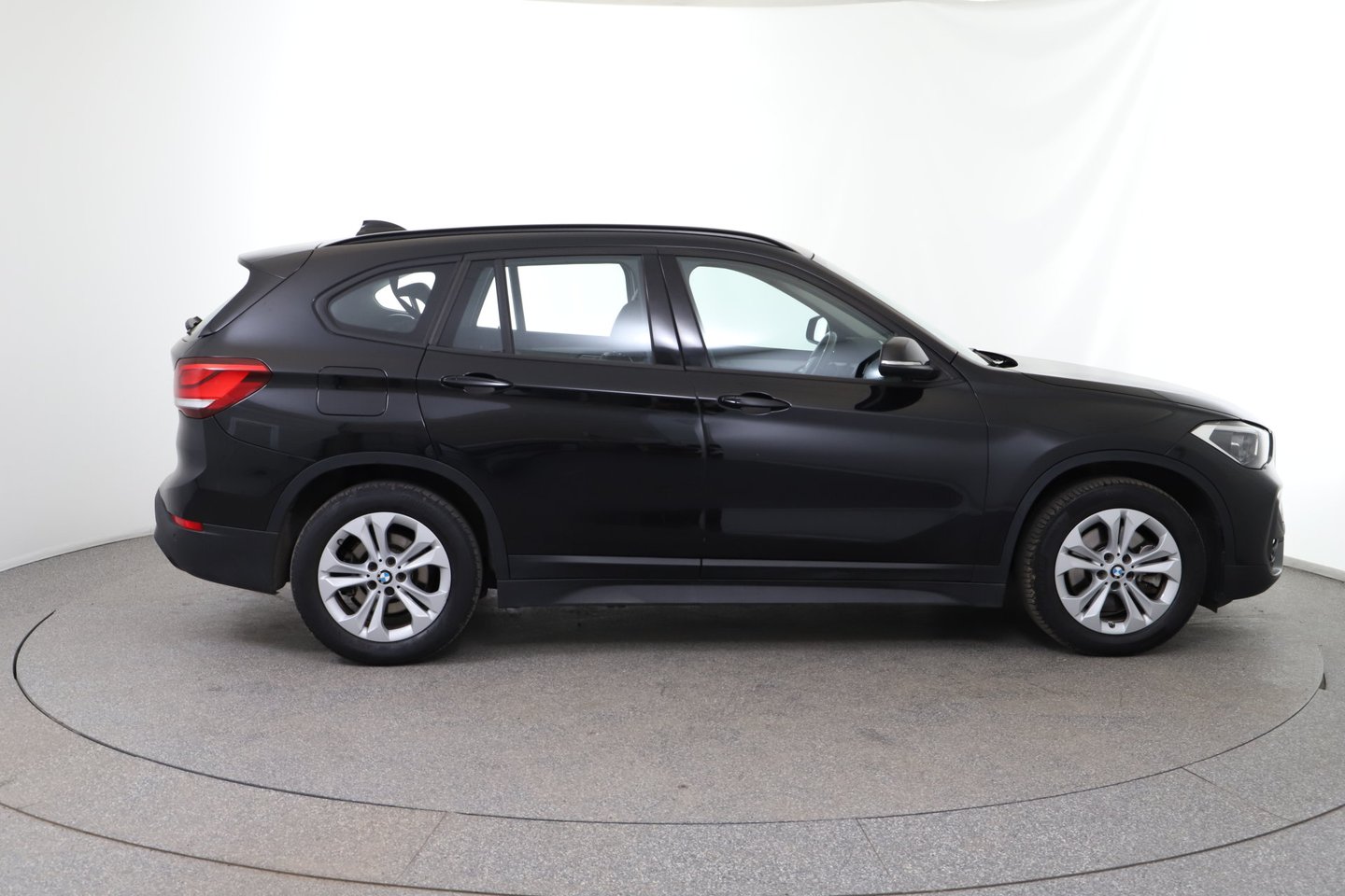 BMW X1 xDrive25e PHEV Aut. | Bild 6 von 29