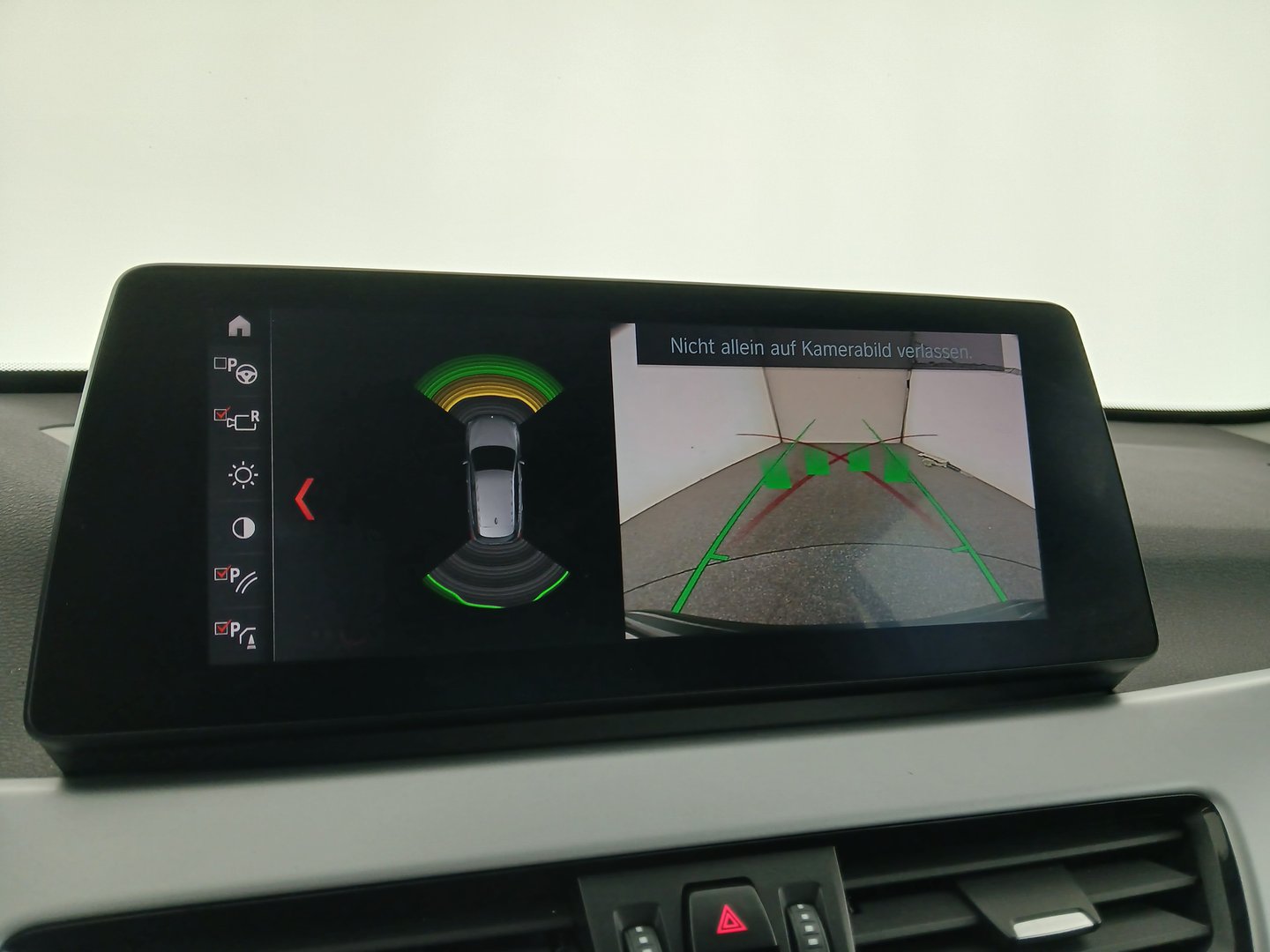 BMW X1 xDrive25e PHEV Aut. | Bild 20 von 29