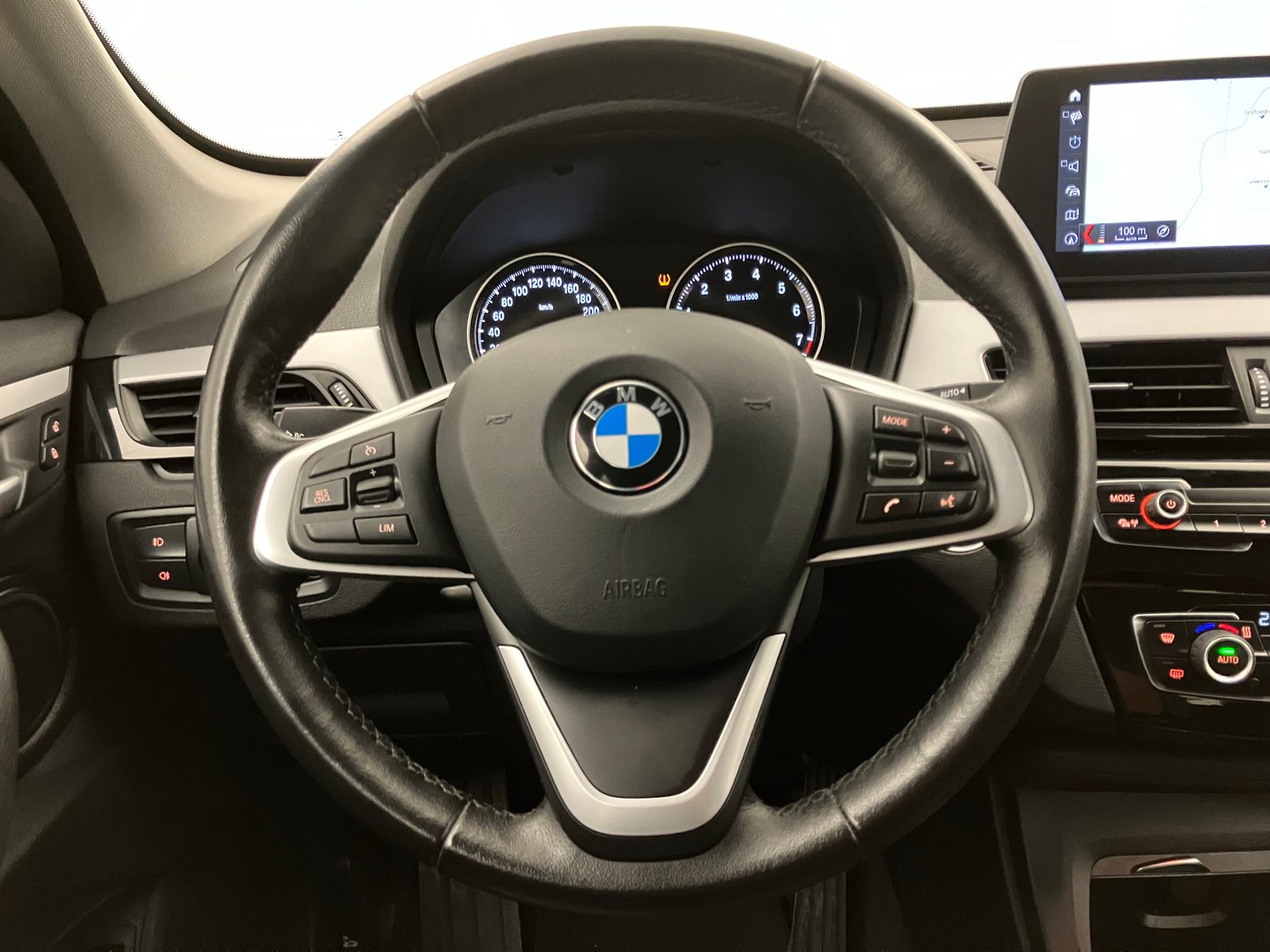 BMW X1 xDrive25e PHEV Aut. | Bild 13 von 29