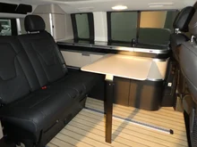 Mercedes V Marco Polo 300 d 4MATIC in schwarz - normal