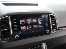 Škoda Karoq Selection TDI in Black-Magic Perleffekt