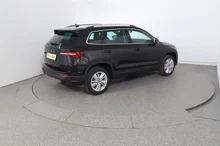 Škoda Karoq Selection TDI in Black-Magic Perleffekt