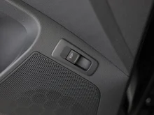 Škoda Karoq Selection TDI in Black-Magic Perleffekt