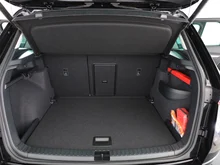 Škoda Karoq Selection TDI in Black-Magic Perleffekt