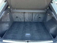 Audi Q3 35 TDI S line exterieur in 2Y Gletscherweiß Metallic