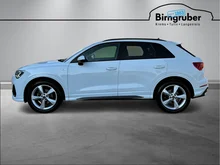Audi Q3 35 TDI S line exterieur in 2Y Gletscherweiß Metallic