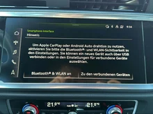Audi Q3 35 TDI S line exterieur in 2Y Gletscherweiß Metallic