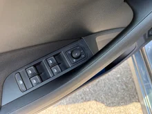 Škoda Kamiq Selection TSI DSG in Graphit-Grau Metallic