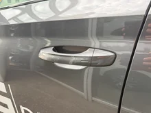 Škoda Kamiq Selection TSI DSG in Graphit-Grau Metallic
