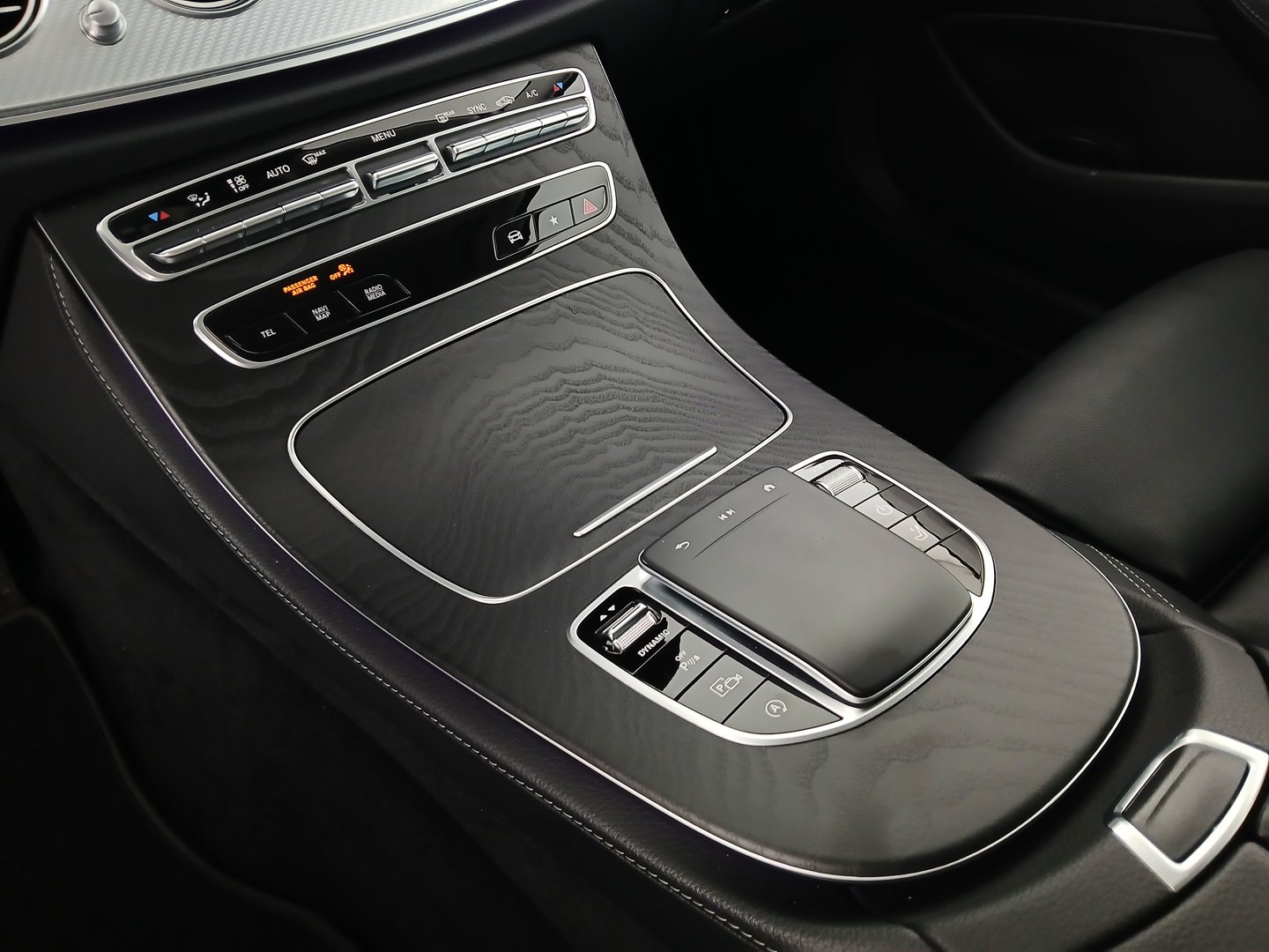 Mercedes E 200 d T Aut. | Bild 22 von 28