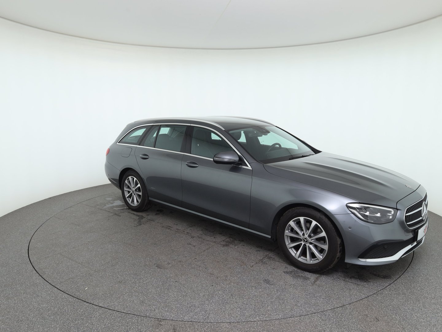 Mercedes E 200 d T Aut. | Bild 3 von 28